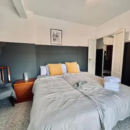 Apartment City *